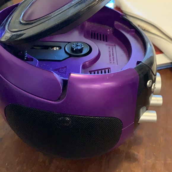 Karaoke Machine - Picture 7 of 8